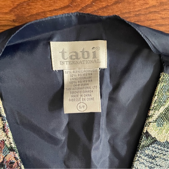 Vintage Tabi Tapestry Vest Small (36" Chest) - Picture 4 of 13